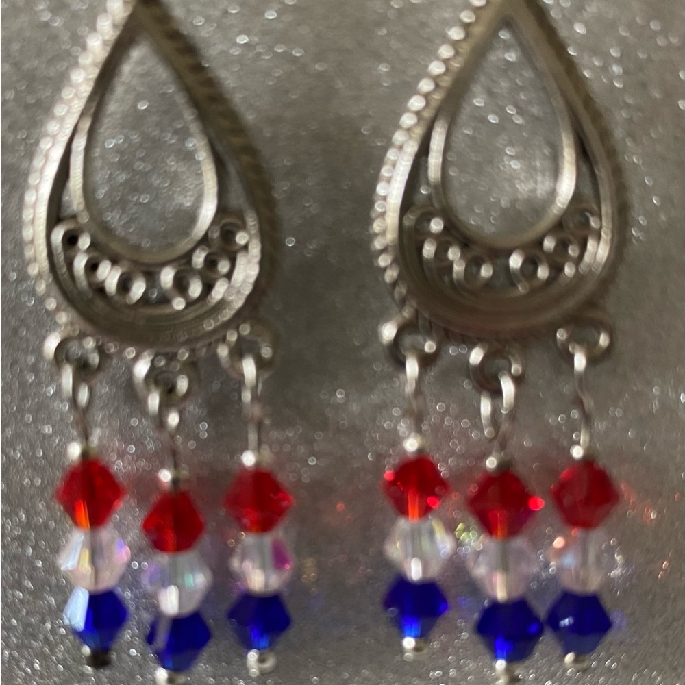 Freedom Dangle Earrings - Picture 3 of 4